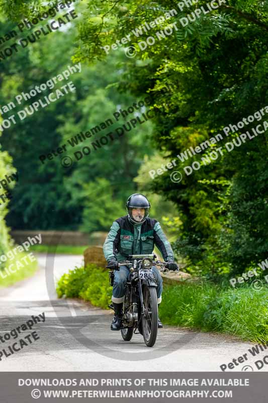 Vintage motorcycle club;eventdigitalimages;no limits trackdays;peter wileman photography;vintage motocycles;vmcc banbury run photographs